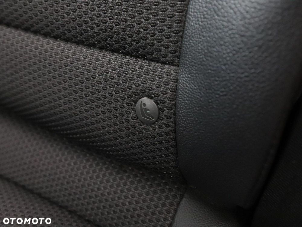 Hyundai ix35 1.6 2WD Fifa World Cup Edition - 34