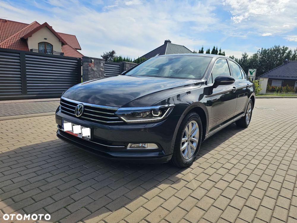 Volkswagen Passat 2.0 TDI BMT Comfortline - 24