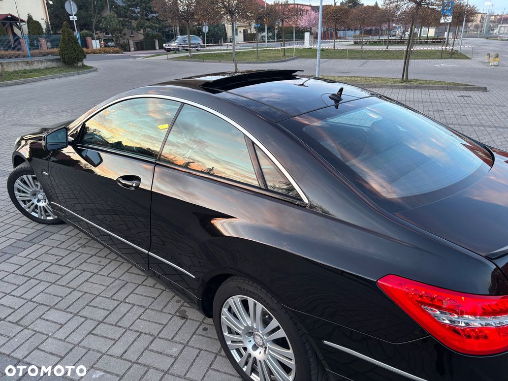 Mercedes-Benz Klasa E 250 CGI BlueEFFICIENCY Automatik Avantgarde - 6