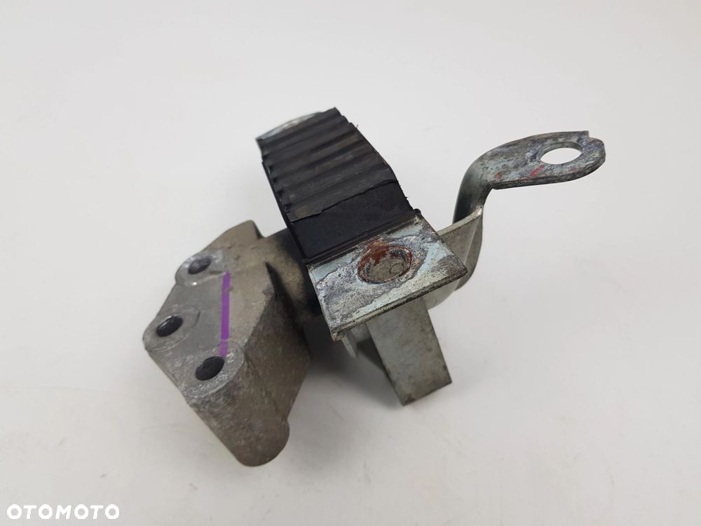 Łapa Wspornik Mocowanie Poduszka silnika Fiat 500 Abarth 1.4 T-Jet 5189136000 5189136 - 4