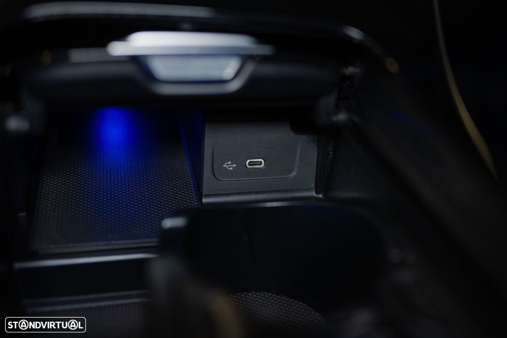 Mercedes-Benz C 300 e AMG Line - 32