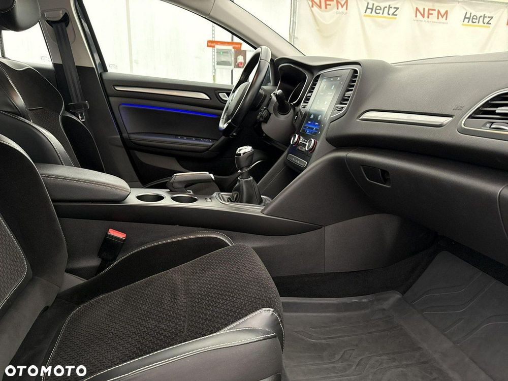 Renault Megane 1.5 Blue dCi Intens - 23