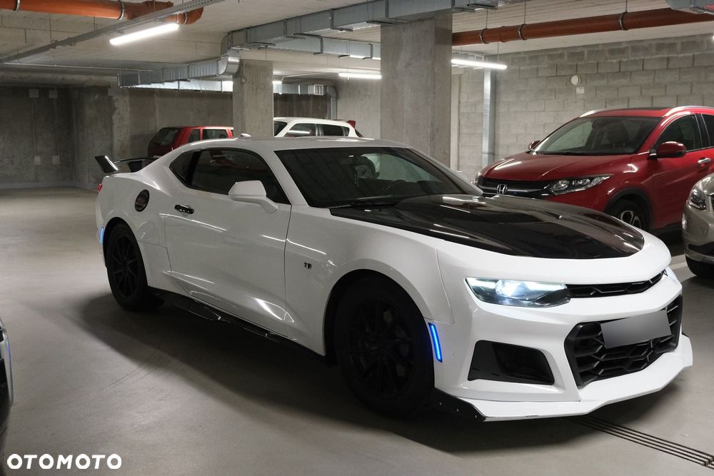 Chevrolet Camaro - 2