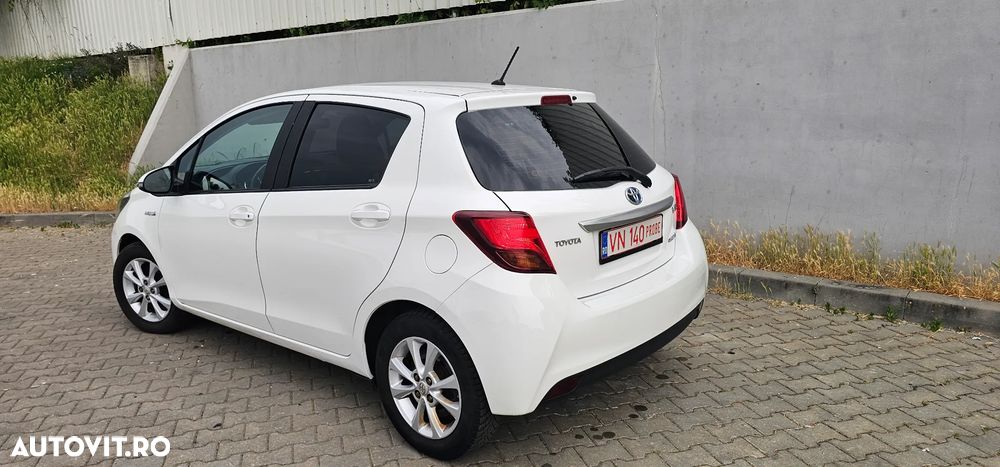 Toyota Yaris - 2