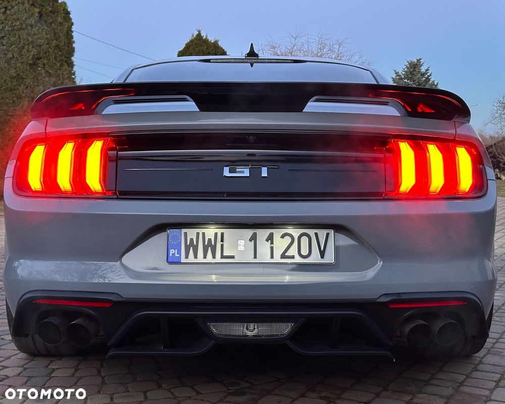 Ford Mustang - 17