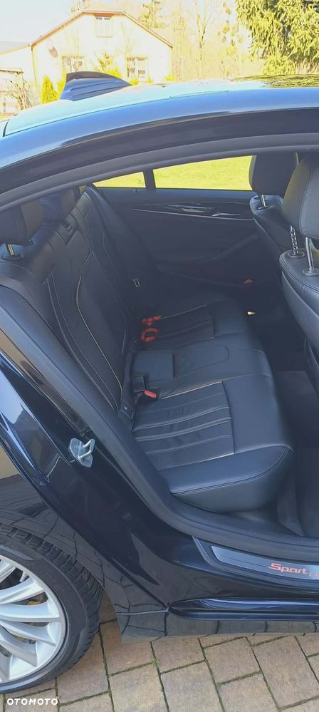 BMW Seria 5 520d Efficient Dynamics Sport Line sport - 18