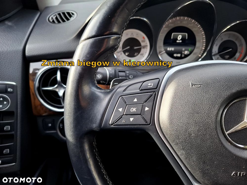 Mercedes-Benz GLK - 22