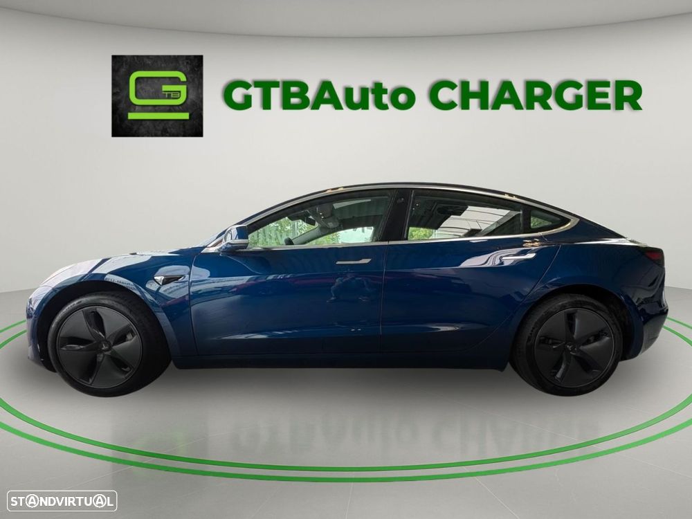 Tesla Model 3 - 3