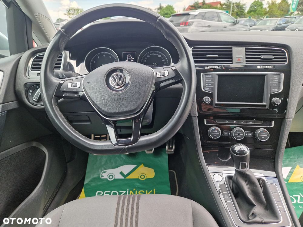Volkswagen Golf 1.2 TSI BlueMotion Technology Allstar - 8