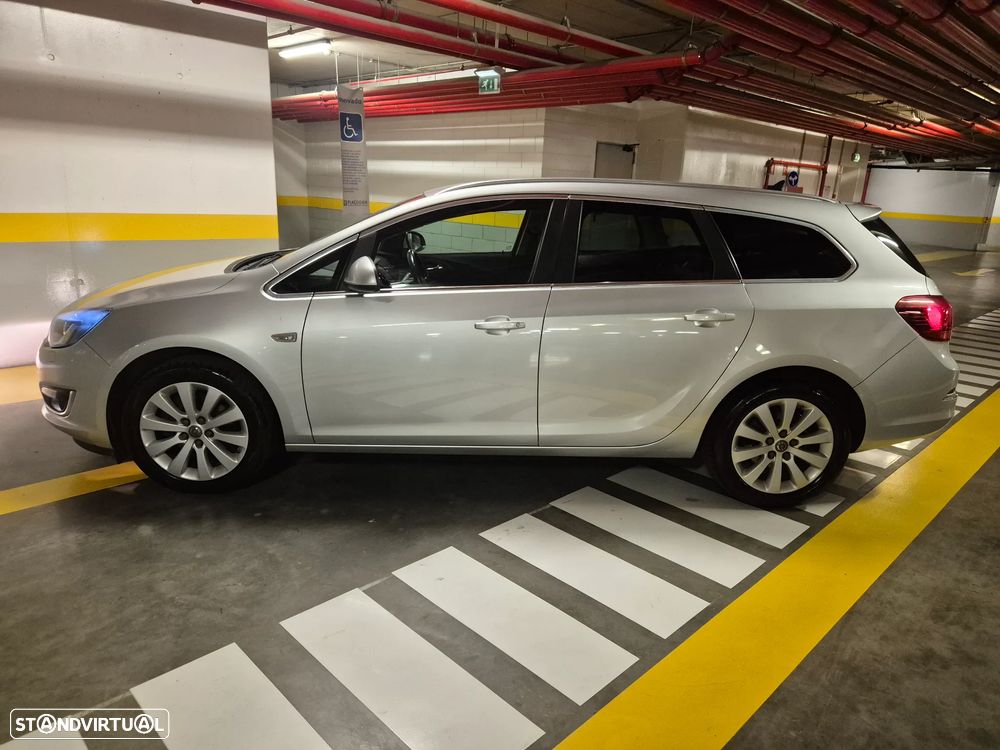 Opel Astra Sports Tourer 1.6 CDTi Cosmo S/S - 2