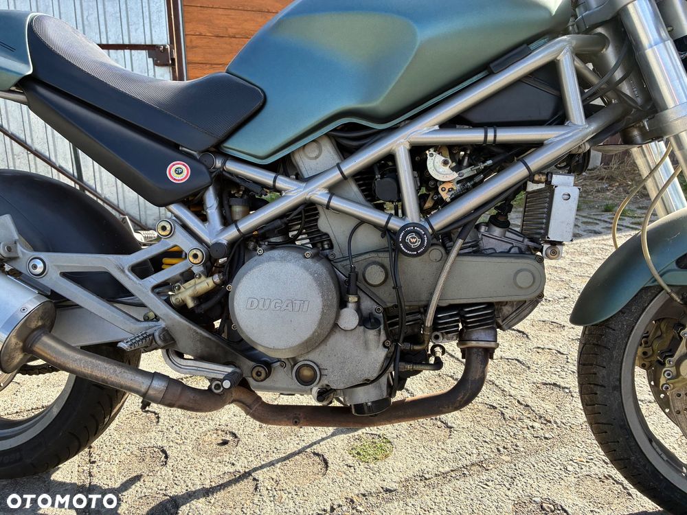Ducati Monster - 15