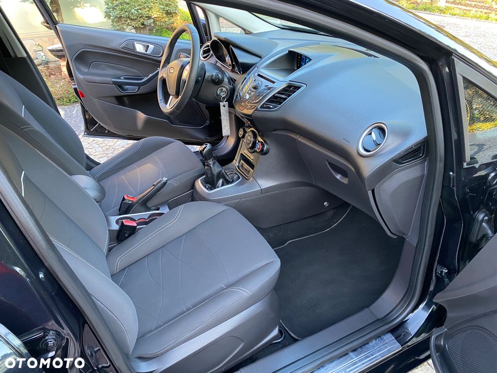 Ford Fiesta 1.25 Titanium EU5 - 14