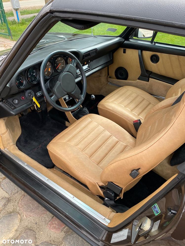 Porsche 911 - 6