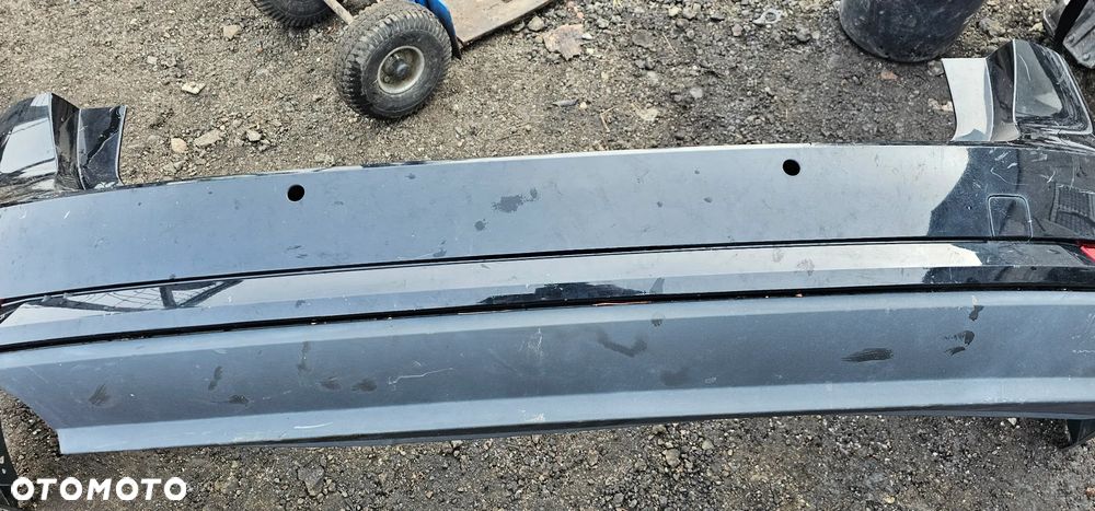 Zderzak tylny tył Audi A4 B9 Kombi - 3