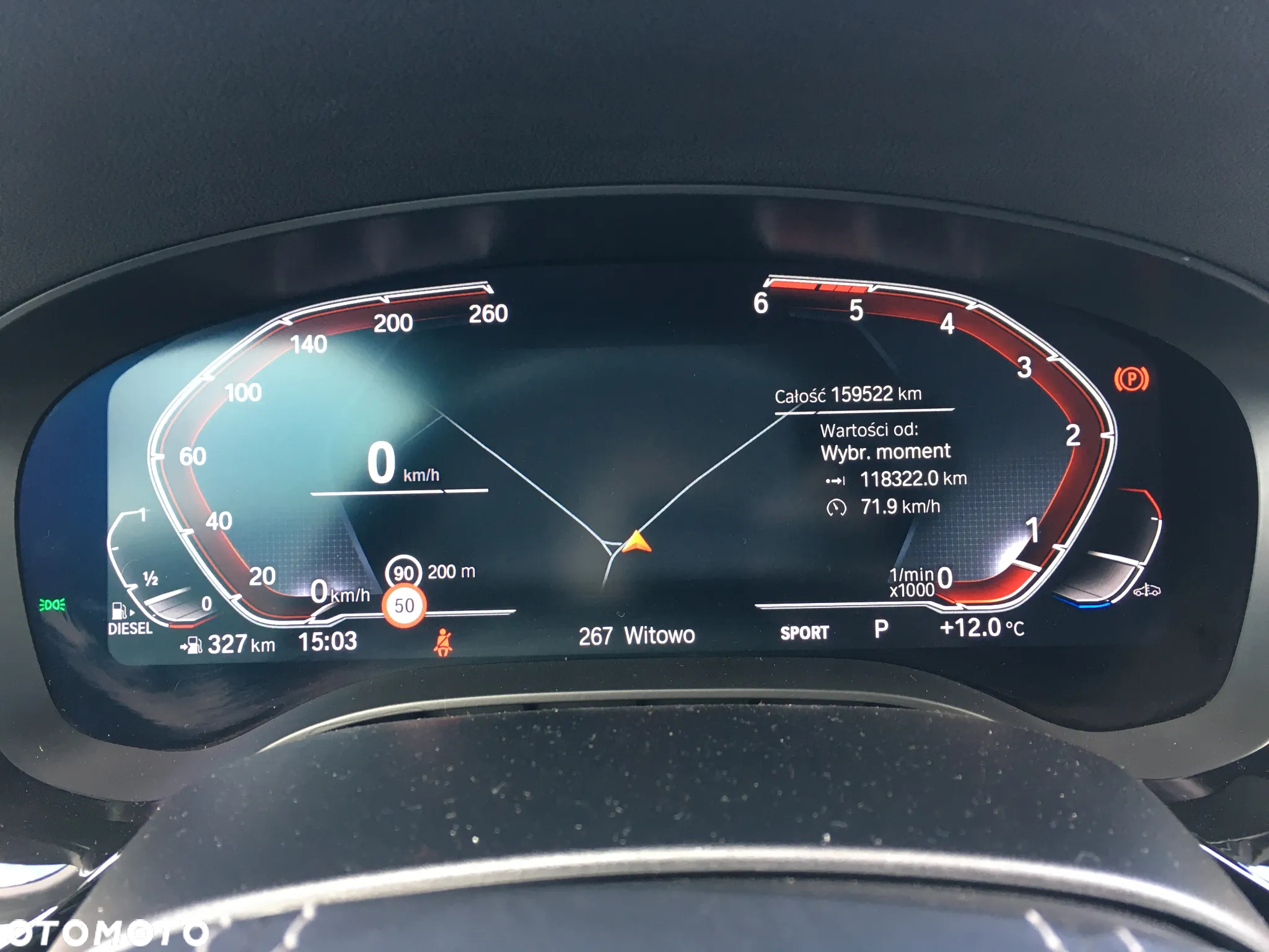 BMW Seria 5 520d xDrive Touring - 12