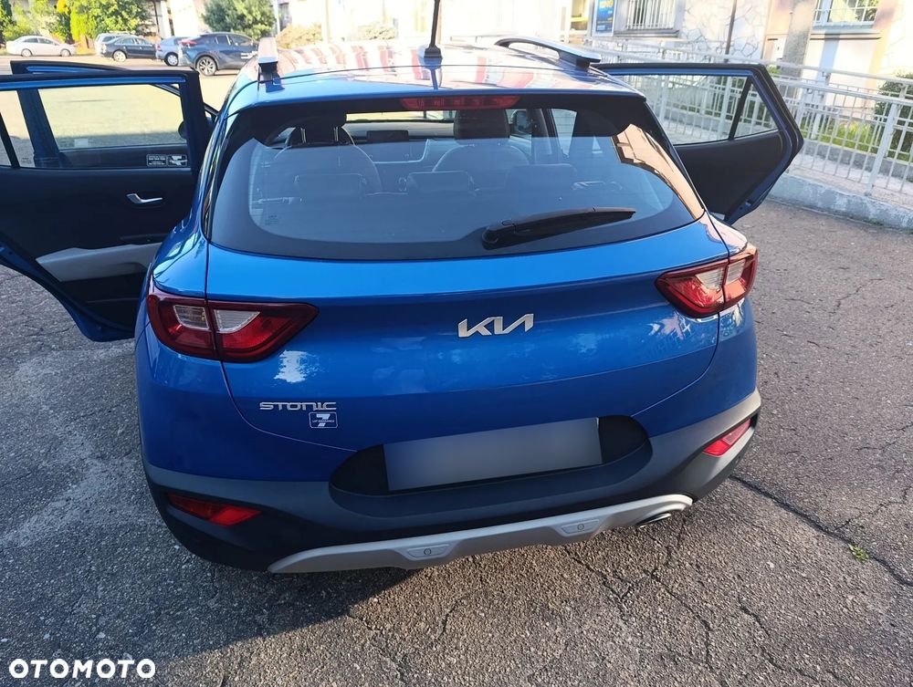 Kia Stonic 1.2 L - 11