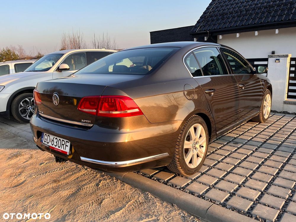 Volkswagen Passat 2.0 TDI Highline DSG - 3
