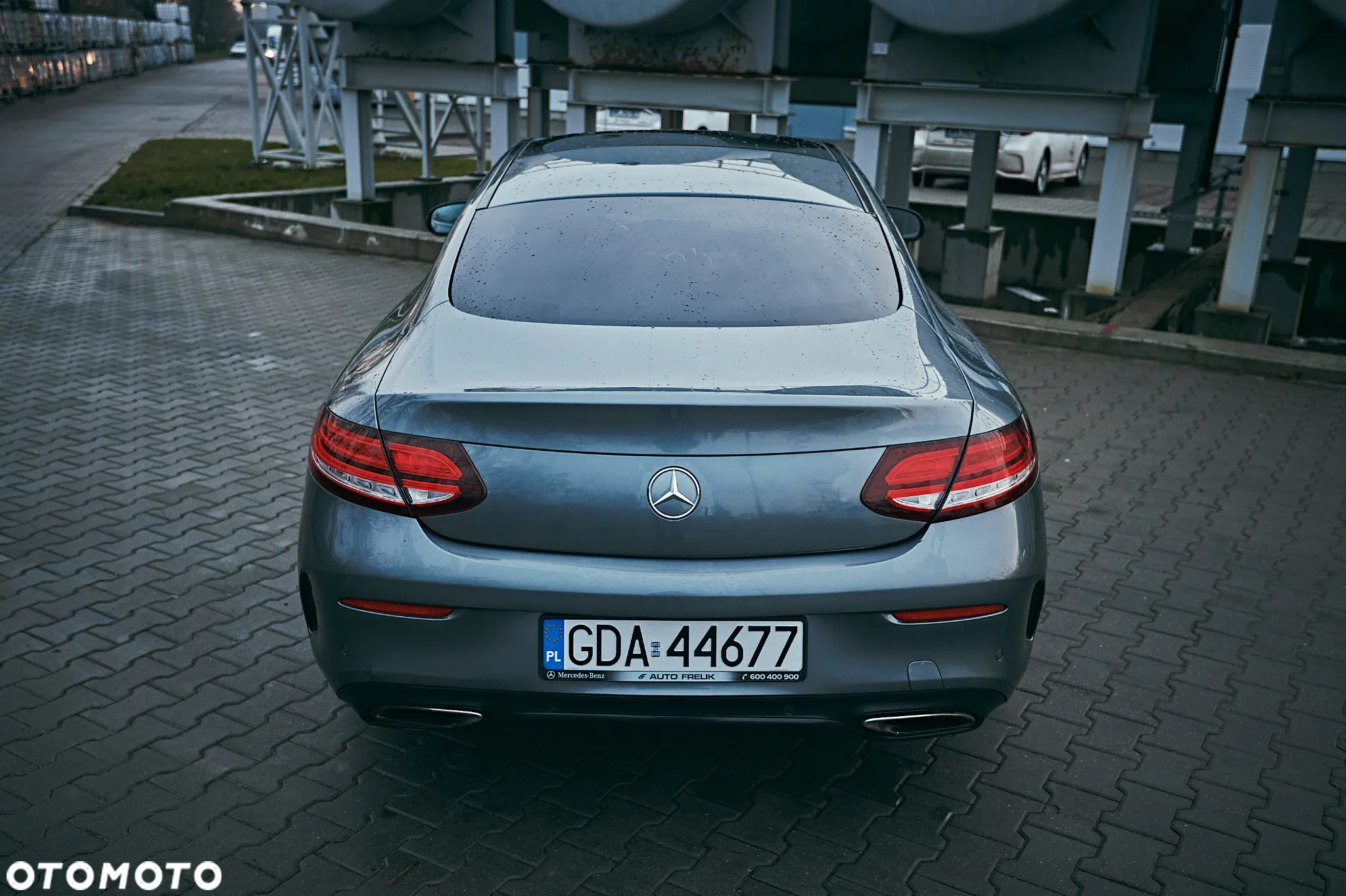 Mercedes-Benz Klasa C 200 4MATIC 9G-TRONIC - 9