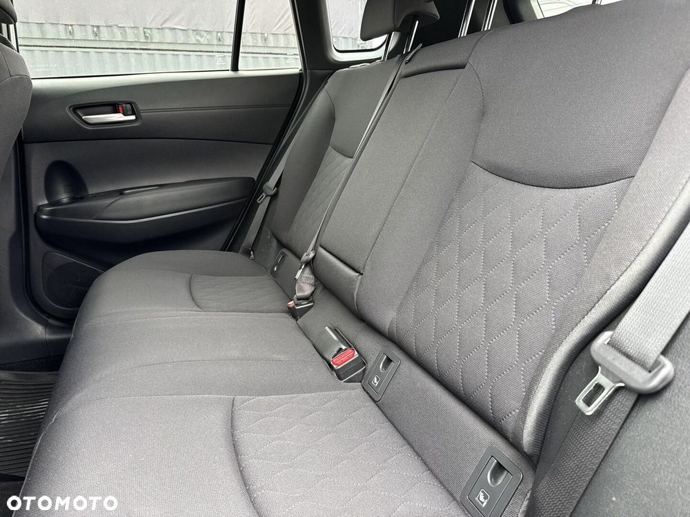 Toyota Corolla Cross - 15