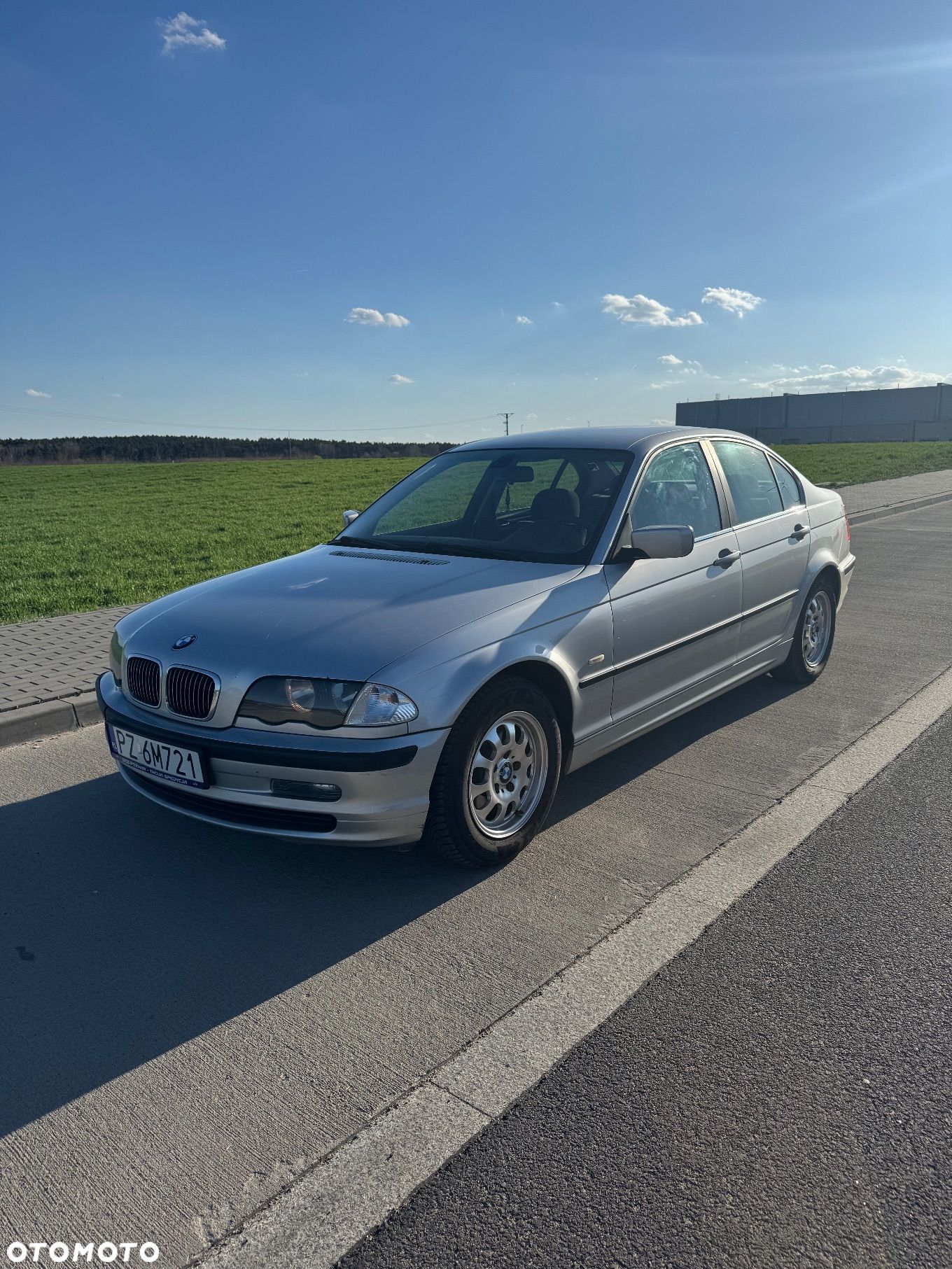 BMW Seria 3 323i - 1