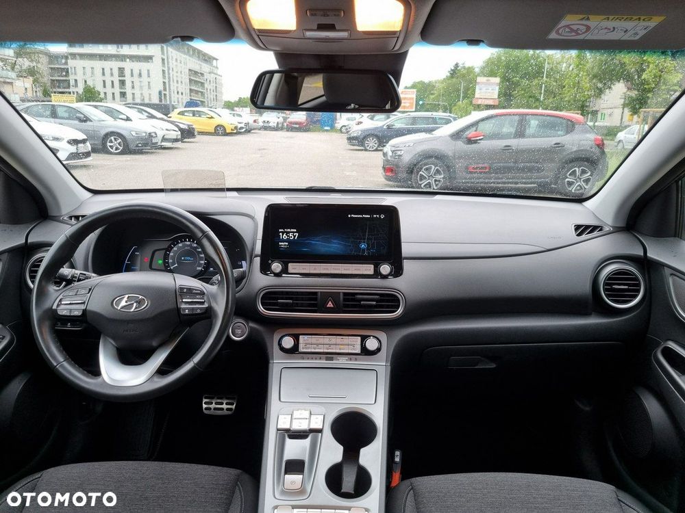 Hyundai Kona - 15