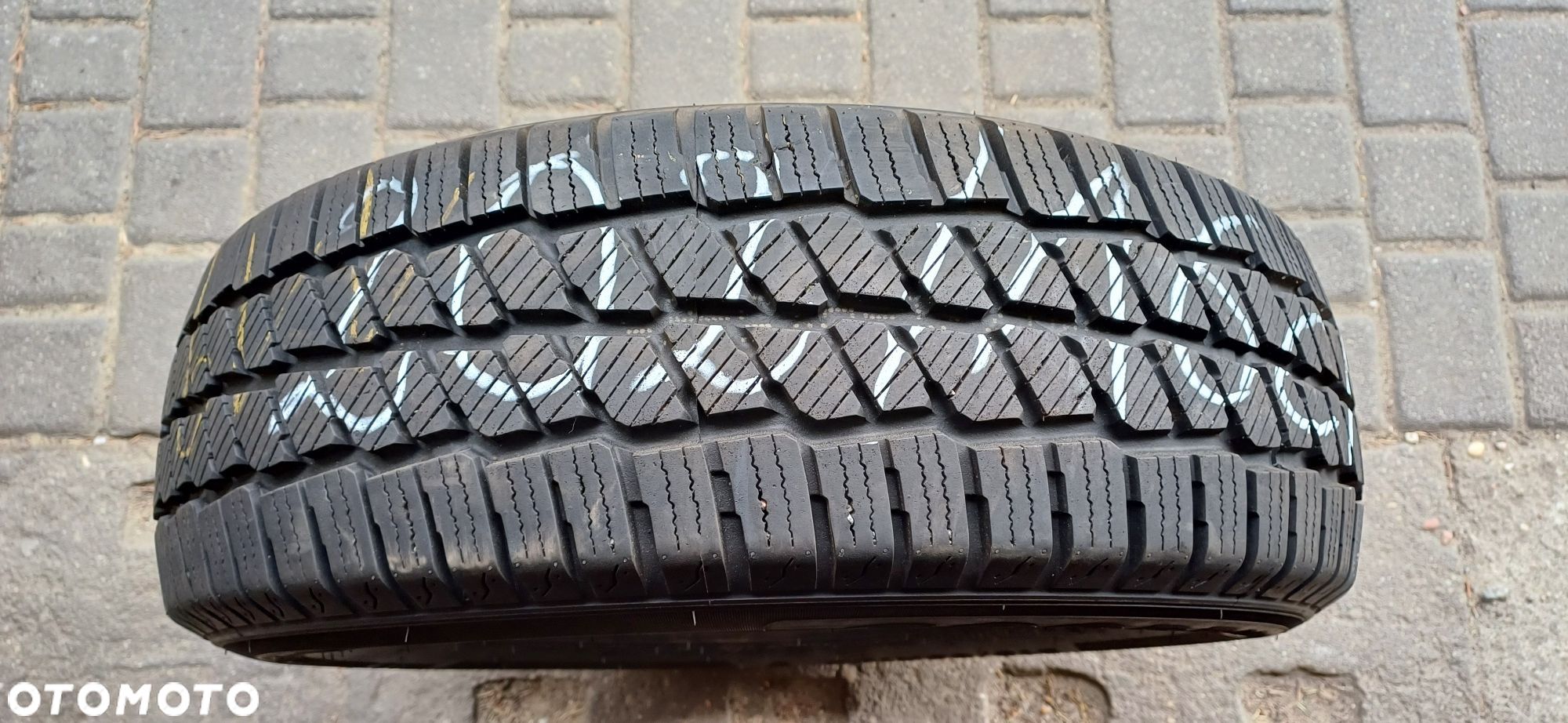 GOODRIDE 215/65R16C , pojedyńcza opona wielosezonowa. - 1