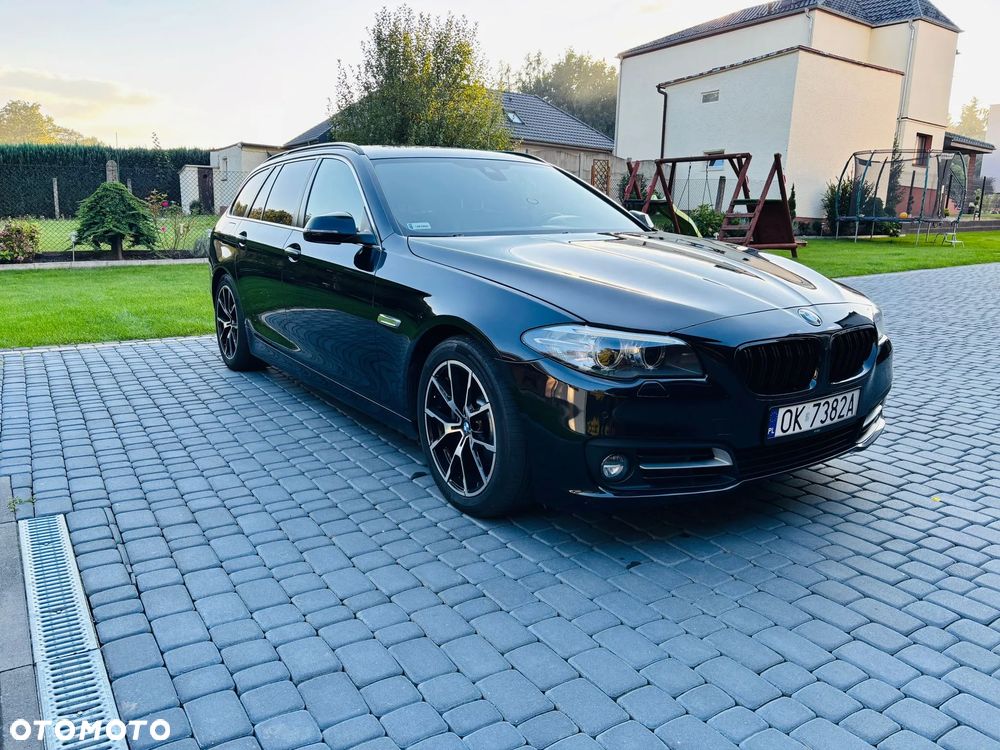 BMW Seria 5 520d xDrive - 2