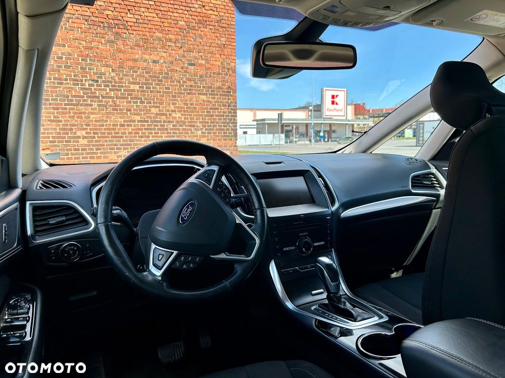 Ford S-Max 2.0 TDCi Titanium PowerShift - 15