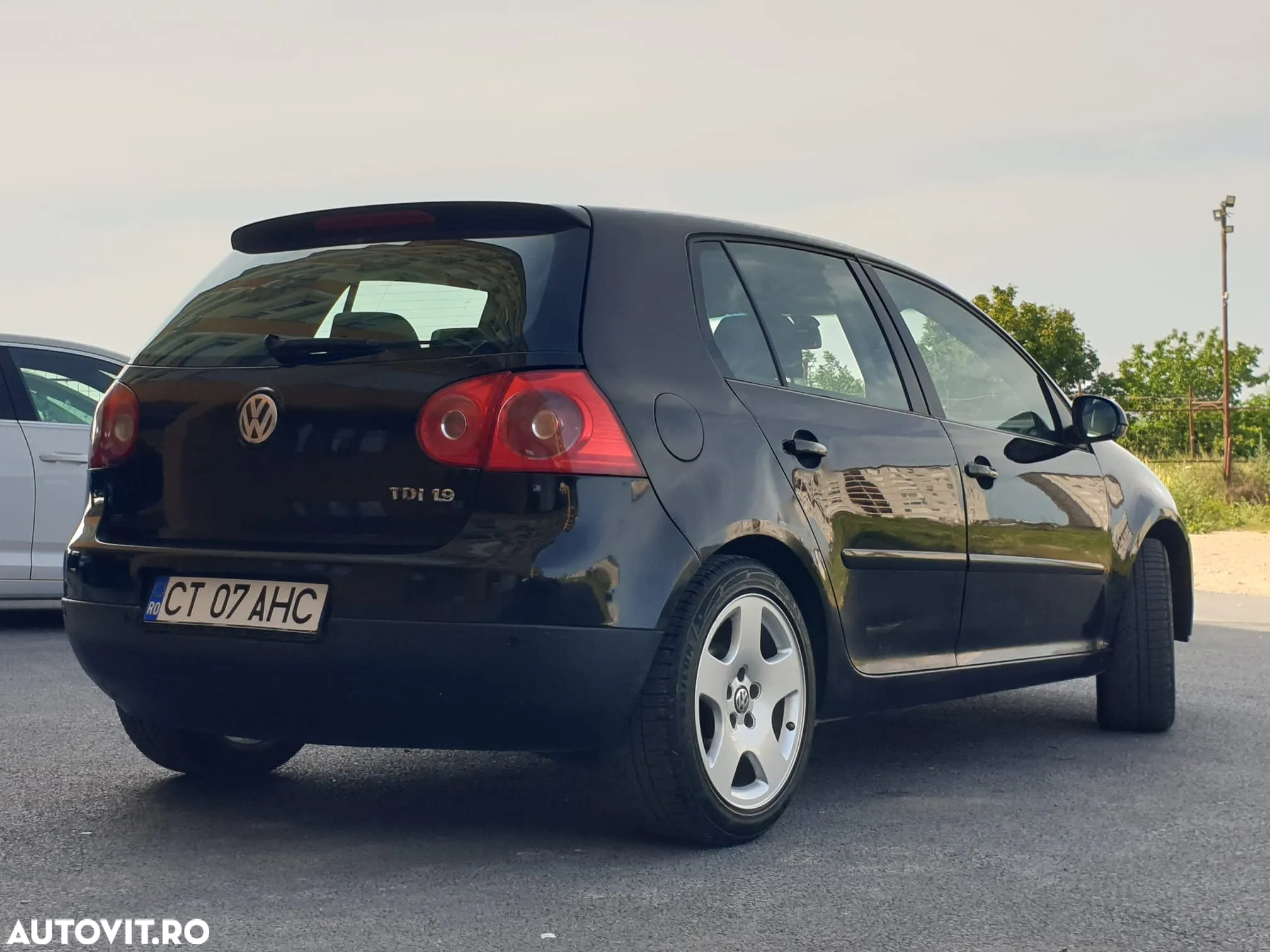 Volkswagen Golf 1.9 TDI Comfortline - 9