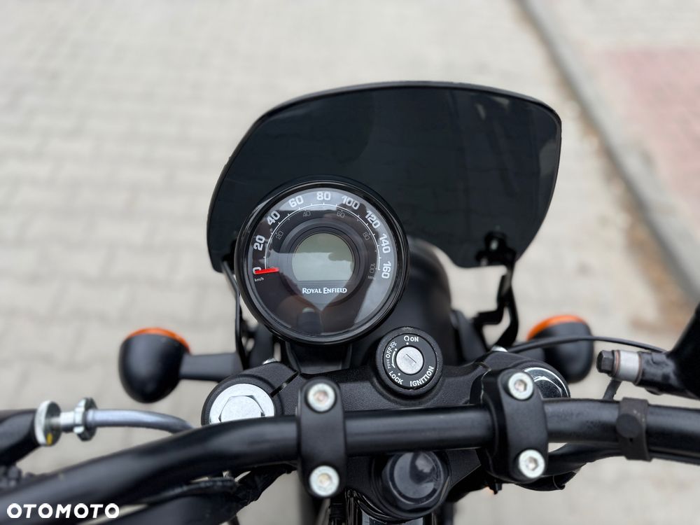Royal Enfield HNTR - 29
