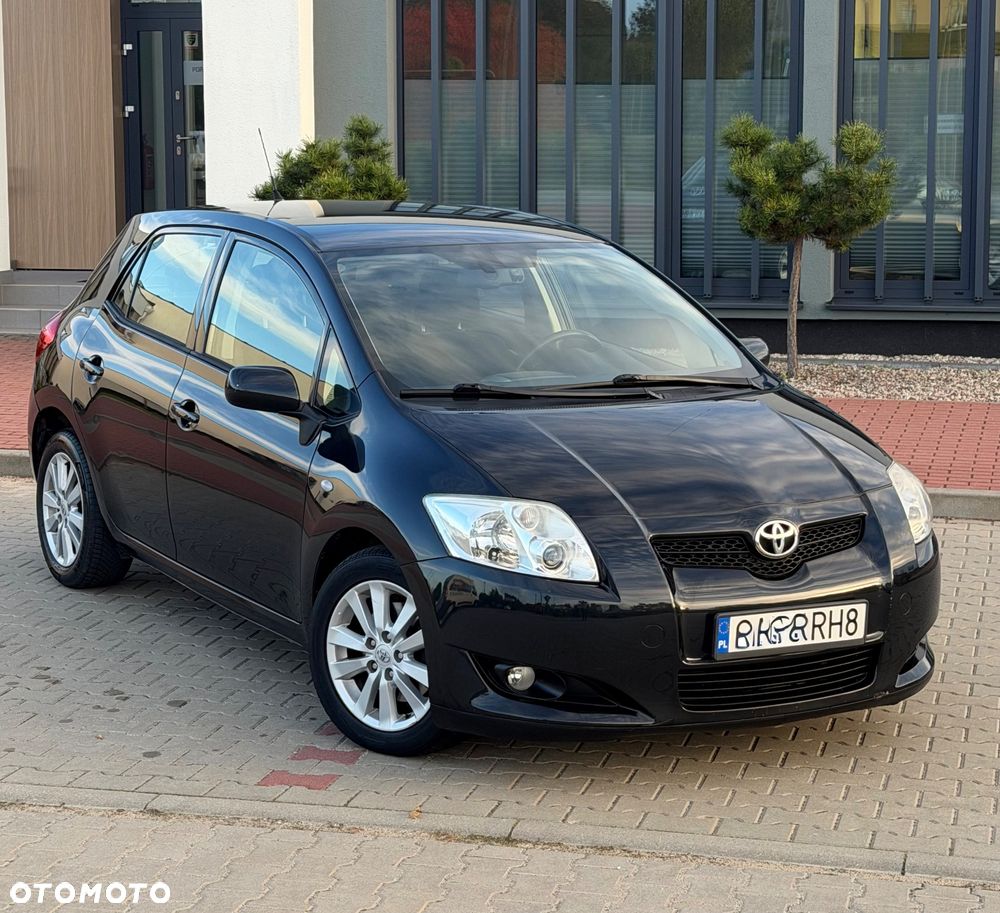 Toyota Auris 2.0 D-4D Premium - 2