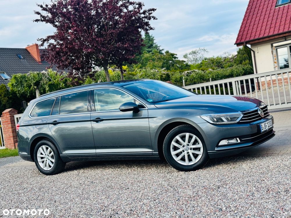 Volkswagen Passat Variant 2.0 TDI DSG (BlueMotion Technology) Comfortline - 20