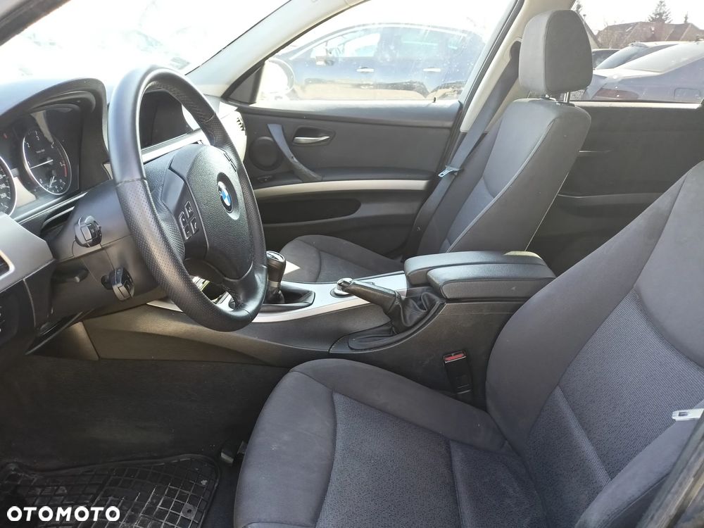 BMW Seria 3 - 8
