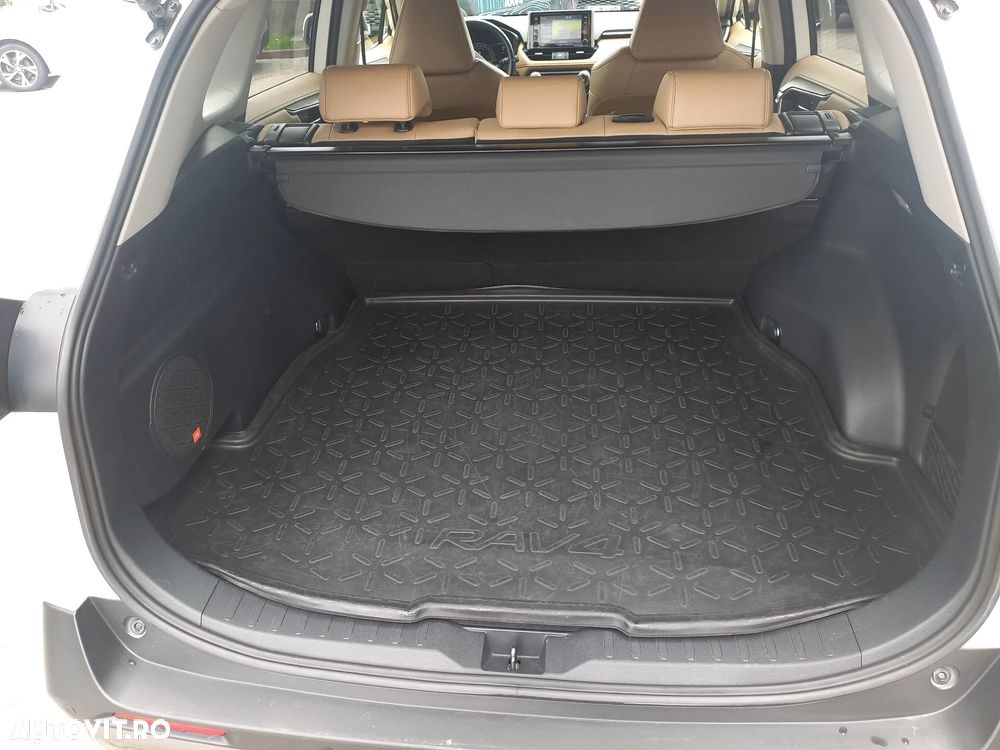 Toyota RAV4 2.5 VVT-iE 4x4 Luxury Premium - 11