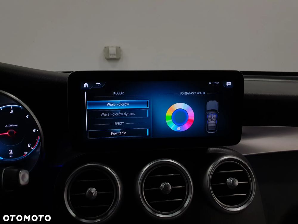 Mercedes-Benz GLC 300 d 4Matic 9G-TRONIC AMG Line Plus - 16