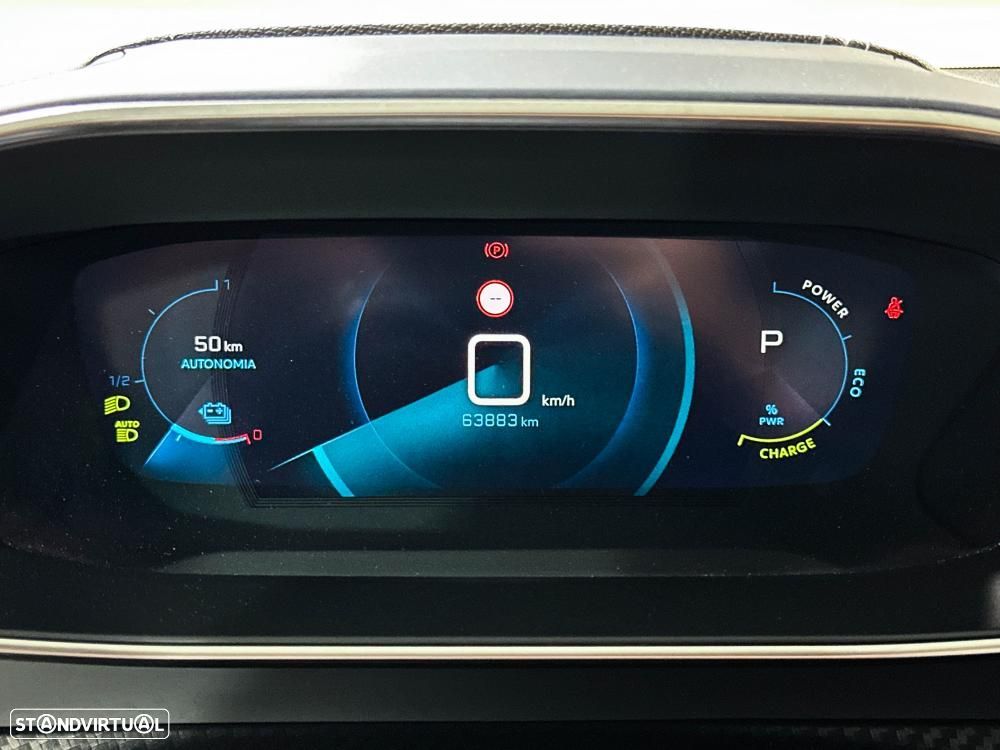 Peugeot e-208 50 kWh GT Pack - 42