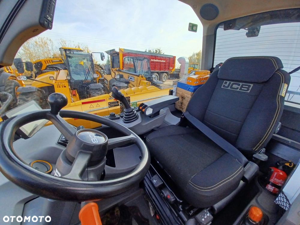 JCB 542-70 Agri Super - 8