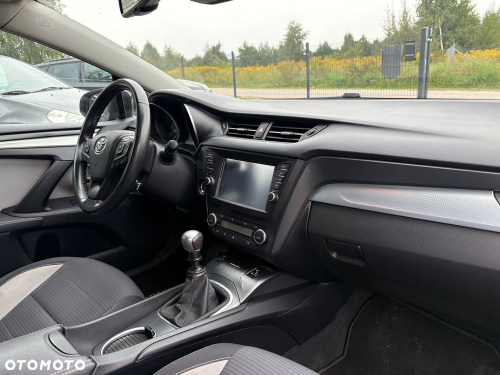 Toyota Avensis Touring Sports 2.0 D-4D Edition S+ - 7