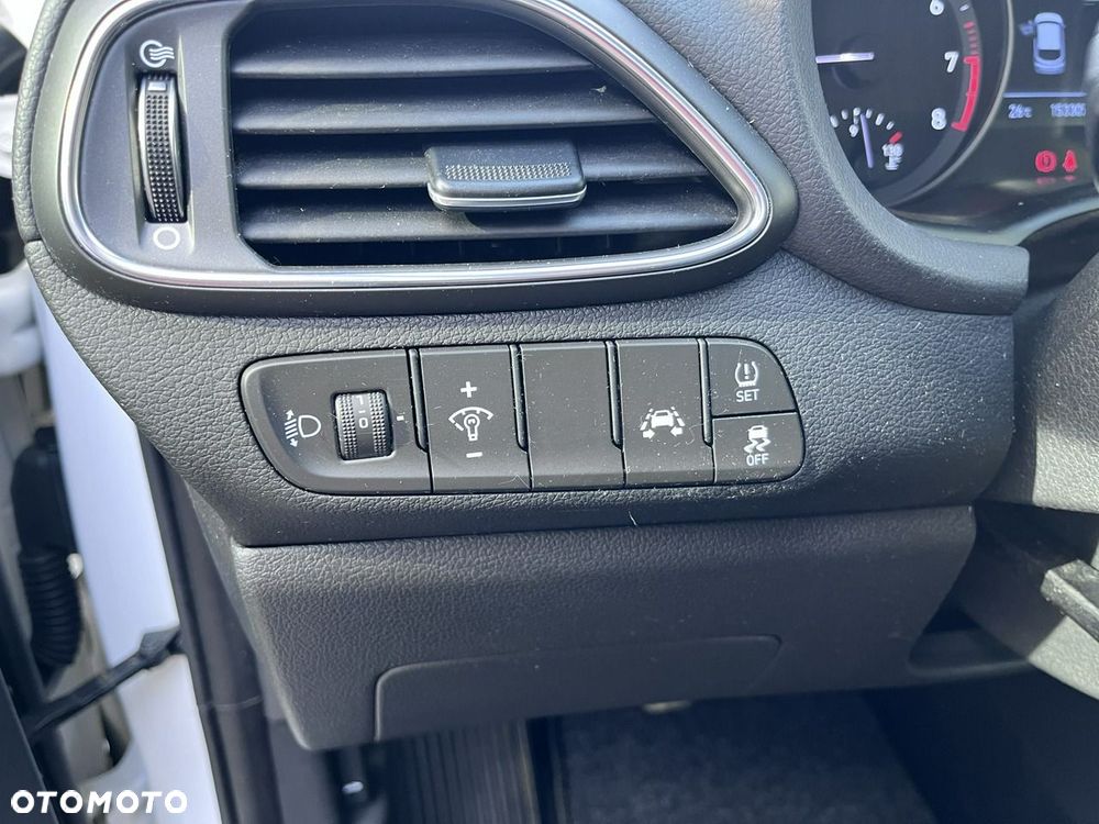 Hyundai i30 - 28
