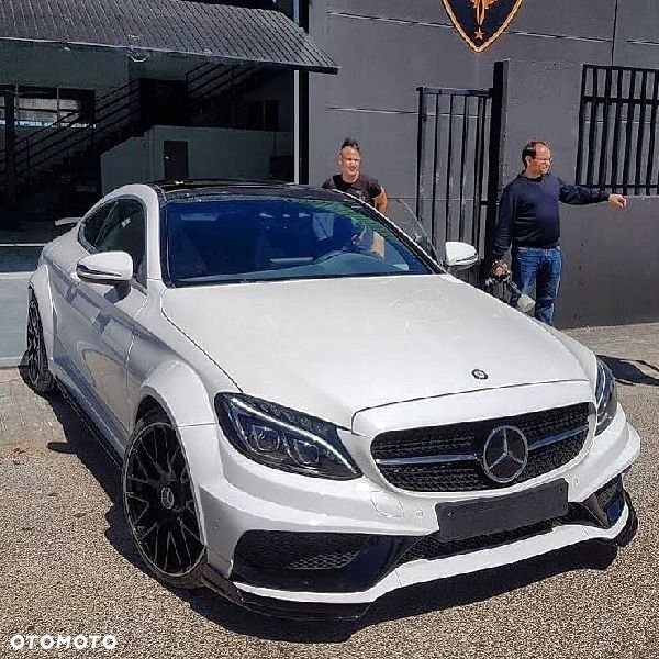 Mercedes C Klasa W205 Coupe Black Series Body Kit - 2