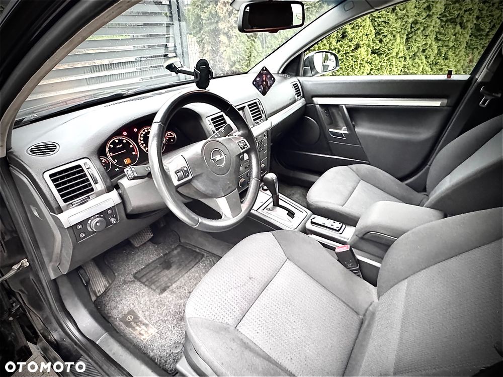 Opel Vectra 1.9 CDTI Sport / GTS ActiveSelect - 11