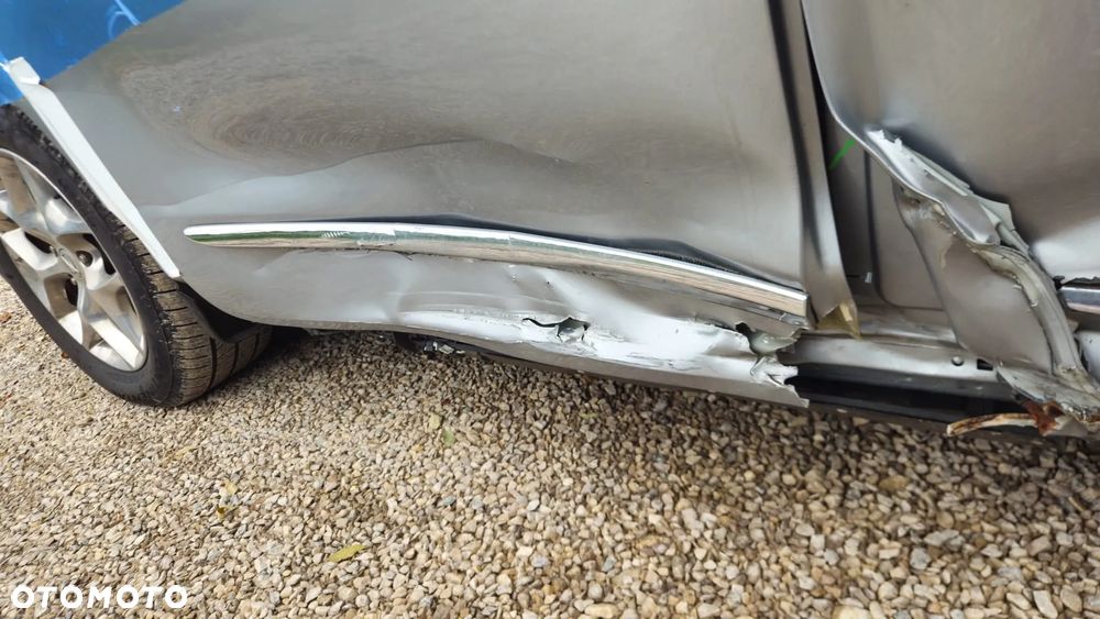 Chrysler Pacifica - 18