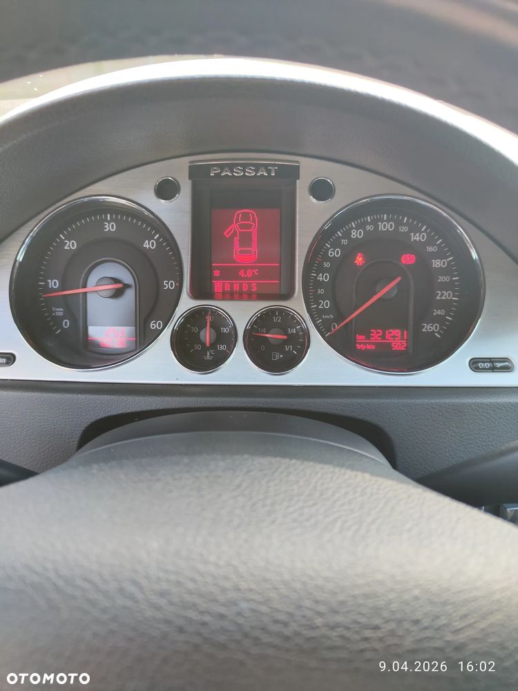 Volkswagen Passat 2.0 TDI DPF Comfortline DSG - 18