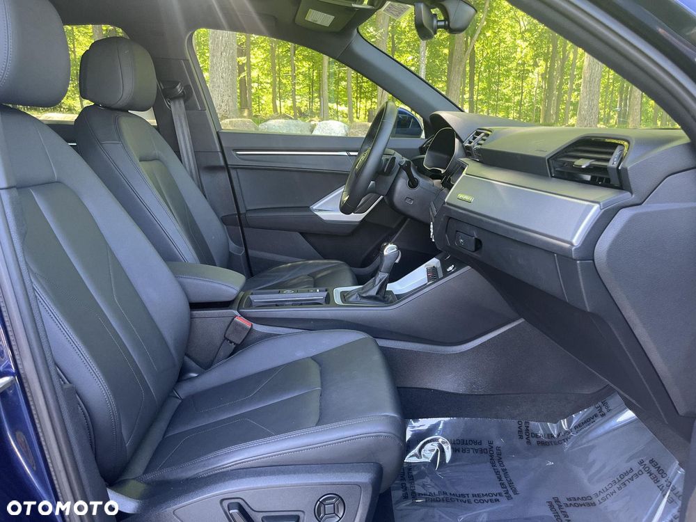 Audi Q3 - 16