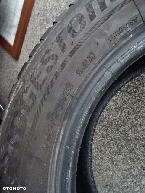 205/60/R16 92H BRIDGESTONE BLIZZAK LM001 - 6