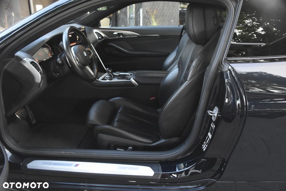 BMW Seria 8 - 9
