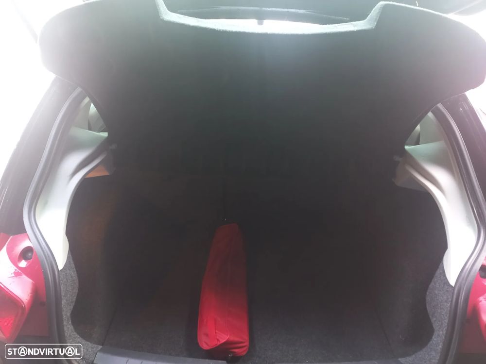 SEAT Ibiza 1.6 TDI Copa DPF - 11