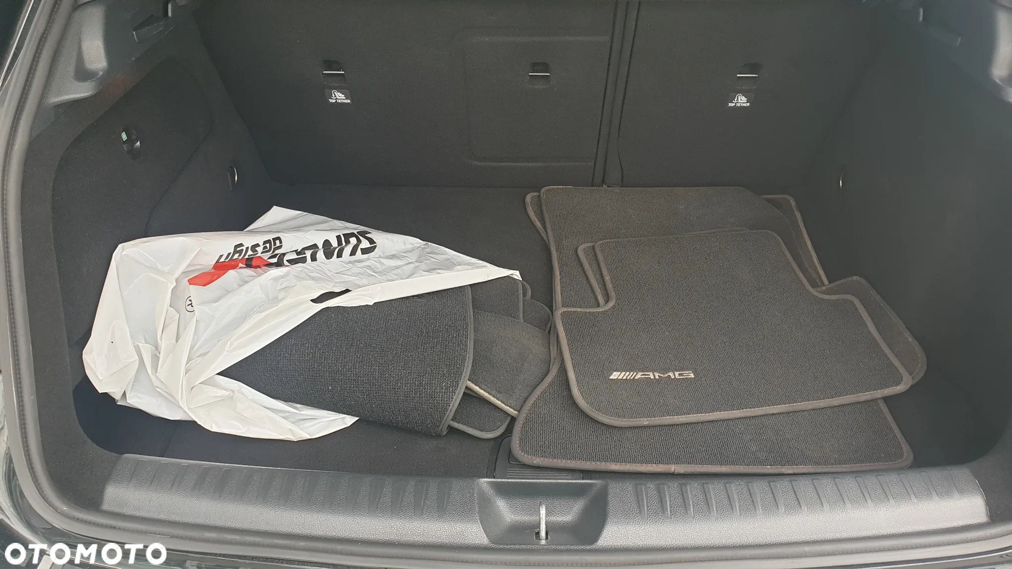 Mercedes-Benz GLA 250 4-Matic - 9