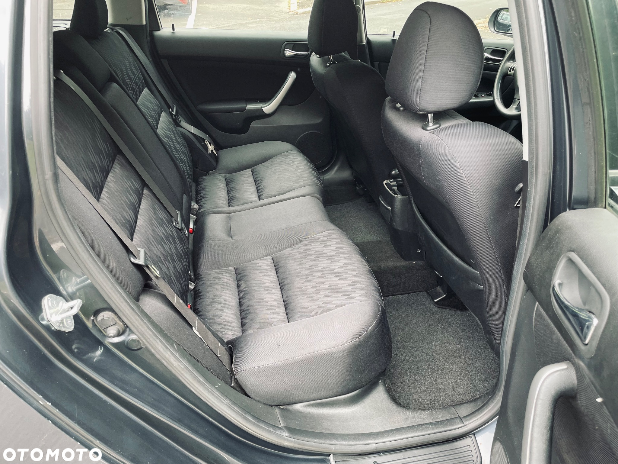 Honda Accord Tourer 2.0 i Automatik Comfort - 14