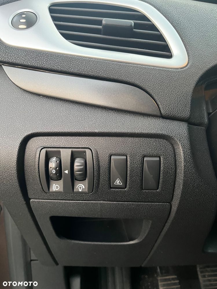 Renault Scenic - 23